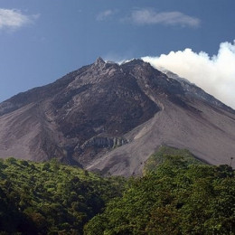 Vulkan Merapi v Indoneziji (photo: Wikipedia)
