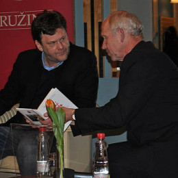 Peter Seewald in prof. dr. Anton Štrukelj (photo: Blaž Lesnik)