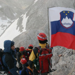 Planinci Bukovje na vrhu Triglava (photo: Izidor Šček)