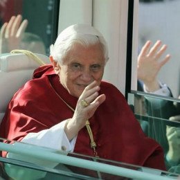SDM, papež v papamobilu (photo: madrid11.com)
