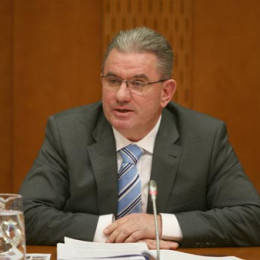Andrej Vizjak (photo: www.dz-rs.si)