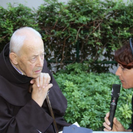 Pater Pavel Krajnik je med drugim opozoril, kako naj praznujemo Marijin rojstni dan (photo: ARO)