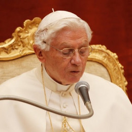 Papež Benedikt XVI.  (photo: p. Robert Bahčič)