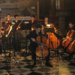 Mladinski godalni orkester Melbourne, Marijino oznanjenje, Ljubjlana  (photo: Tone Gorjup)