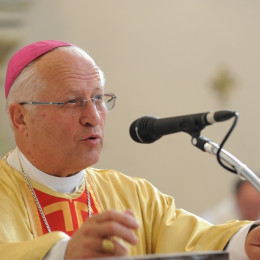 škof Andrej Glavan (photo: s. Aleša Stritar)