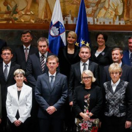 Vlada Mira Cerarja izgubila še enega ministra (photo: www.dz-rs.si)