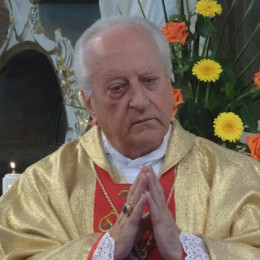 Kardinal Franc Rode v Grobljah (photo: Tone Gorjup)