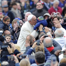 Papež med avdienco (photo: Radio Vatikan)