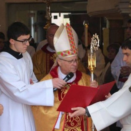 Zapiranje svetih vrat v novomeški stolnici (photo: Škofija Novo mesto)