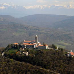 Sveta Gora (photo: Revija Ognjišče)