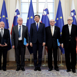 Jožef Pretnar, Darko Šonc, Borut Pahor, Jože Strgar in Lovro Šturm (photo: Daniel Novakovic/STA)