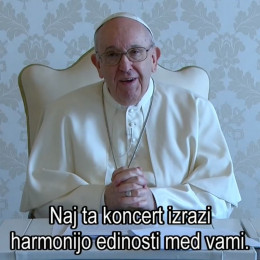 Papež Frančišek nagovoril na Klicu dobrote (photo: Posnetek zaslona RTV)