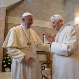 Papeža skupaj (photo: agenzia SIR)
