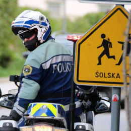 Šolska pot, policija, opozorila, varnost (photo: www.policija.si)