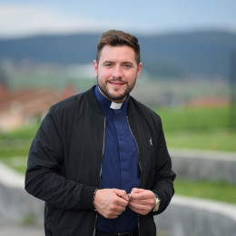Duhovnik Martin Golob (photo: Rok Mihevc)