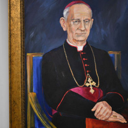 Portret nadškofa Alojzija Šuštarja (photo: Tamino Petelinšek/STA)
