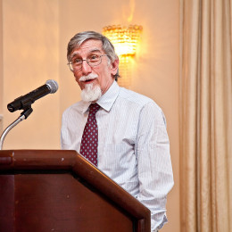 dr. Robert Jervis (photo: National Defense University Press from Washington, DC, USA, CC BY 2.0 <https://creativecommons.org/licenses/by/2.0>, via Wikimedia Commons)