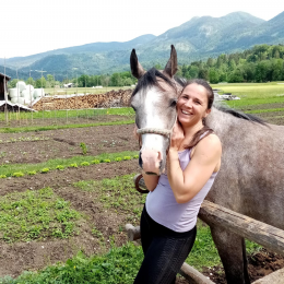 Ne le mleko in sir, Andrejina velika ljubezen so tudi konji (photo: Slavi Košir)
