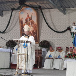 škof Bože Radoš (photo: ARO)