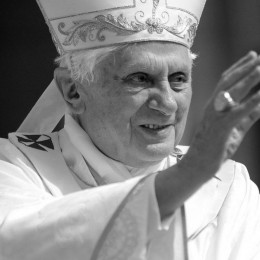 Zaslužni papež Benedikt XVI. (photo: Vatican Media)