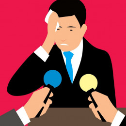 Ste v zadregi, ko je treba spregovoriti v javnosti? Govor je veščina, vsak ga lahko izboljša. (photo: Pixabay)