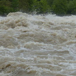 Narasle vode bodo poplavljale. Simbolična fotografija. (photo: Hans / Pixabay)