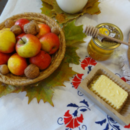 Živila, ki so ponujena v okviru Tradicionalnega slovenskega zajtrka (photo: ZZS)