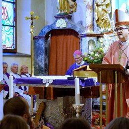 Škof Maksimilijan Matjaž (photo: Vatican News)