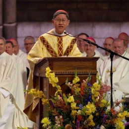 Kardinal Tagle med sveto mašo (photo: Vatican media)