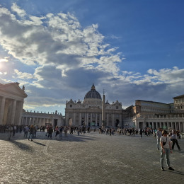 Trg sv. Petra v Vatikanu (photo: Marjana Debevec)