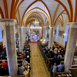 Notranjost cerkve Leskovca pri Krškem (photo: Radio Vatikan)