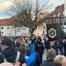 Shod v Novem mestu. (photo: Aleš Kocjan/STA)