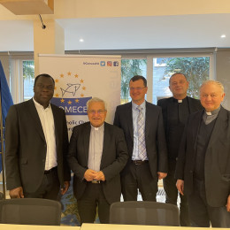 Dr. Roman Globokar na zasedanju Komisije za etiko pri Comece (photo: Osebni arhiv)