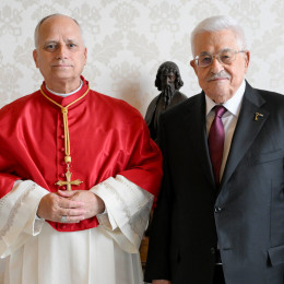 Papež Leon XIV. in palestinski predsednik Mahmud Abas (photo: Vatican Media)