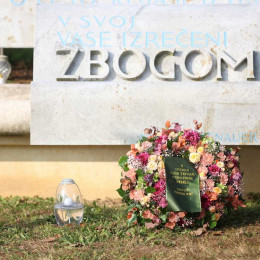 Spomenik vsem žrtvam prometnih nesreč (photo: Vir: Zavod Varna pot)