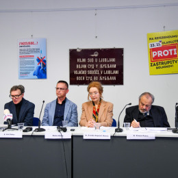 Novinarska konferenca nasprotnikov zakona o asistiranem samomoru ob zaključku referendumske kampanje. (photo: STA / Naum Dretnik)