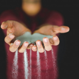 Ko je hudo, je treba zdržati. To nas dela ljudi. (photo: PixaBay)