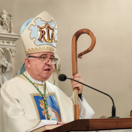 Škof Franc Šuštar (photo: Mirjam Judež)