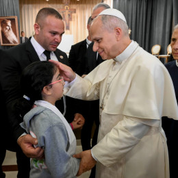 Papež je obiskal psihiatrično bolnišnico (photo: Vatican Media)