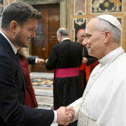 Papež in Buble (photo: Vatican Media)