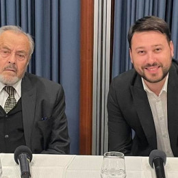 dr. Ernest Petrič in Nejc Krevs (photo: ARO)