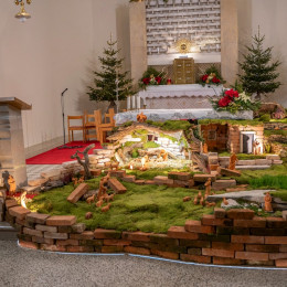 Jaslice v cerkvi Žalostne Matere Božje na Mirenskem Gradu (photo: Danijel Olivo)