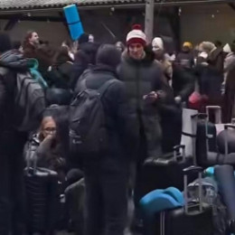 Prihod slovenskih mladih v Pariz (photo: Luka Štrukelj)