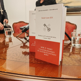 Poslanica papeža Leona XIV. (photo: Marcel Krek)