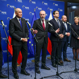 Novinarska konferenca v okviru srečanja vodstva politične skupine Evropske ljudske stranke (EPP) v Ljubljani (photo: STA / Daniel Novakovič)