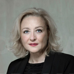 Igralka Nataša Barbara Gračner (photo: Vir: drama.si)