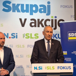 Skupna novinarska konferenca predsednikov SDS Janeza Janše in NSi Jerneja Vrtovca. (photo: Žiga Čibej / STA)