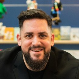 Boštjan piše, nastopa, prevaja, ustvarja ...  (photo: Osebni arhiv)