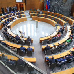 Začetek ustanovne seje DZ (photo: STA)