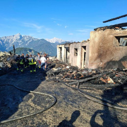 Do tal pogorela domačija v Bukovcu (photo: )